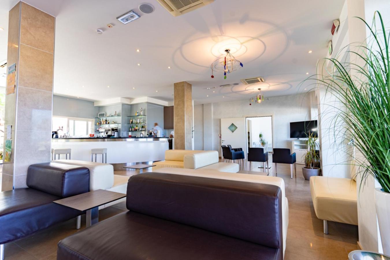 Hotel Bellevue Cattolica Eksteriør billede