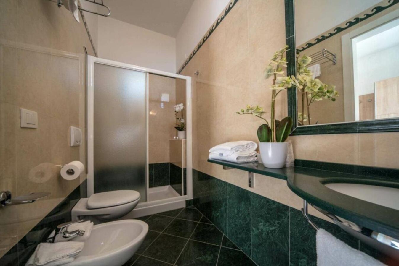 Hotel Bellevue Cattolica Eksteriør billede