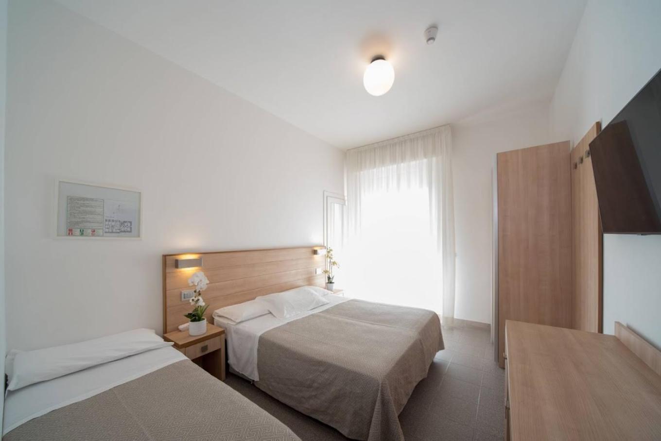Hotel Bellevue Cattolica Eksteriør billede